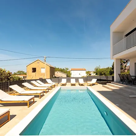 Family-friendly With Swimming Pool - Torovi - - Pedinka, - 25977 * Vir