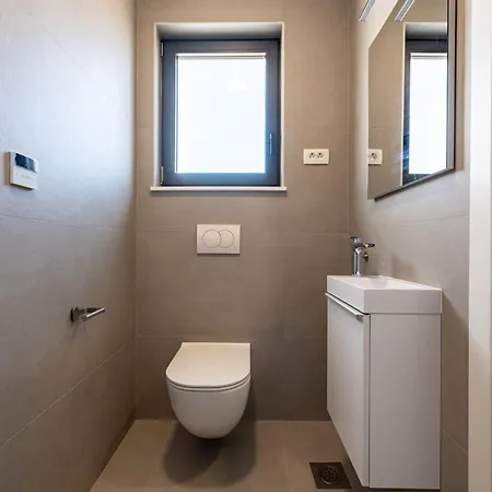 Family-friendly With Swimming Pool - Torovi - - Pedinka, - 25977 Apartment *